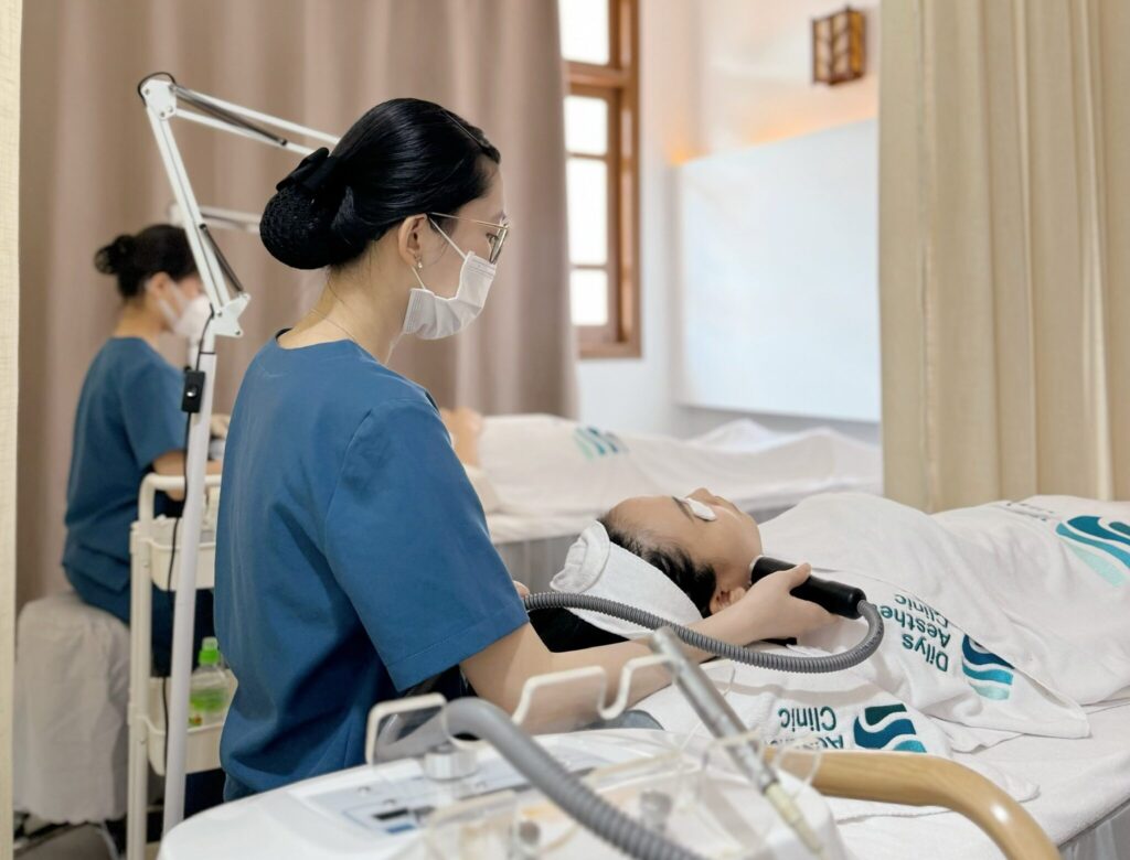 Các bước chăm sóc da cơ bản