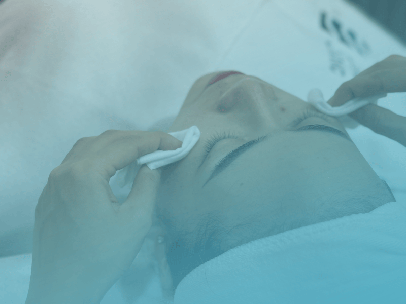 Điều trị da cá nhân hóa – Làm chủ làn da khỏe mạnh từ gốc tại Dilys Aesthetic Clinic